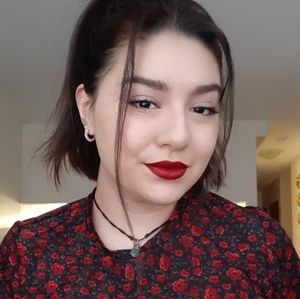 Meet your Posher, Paula